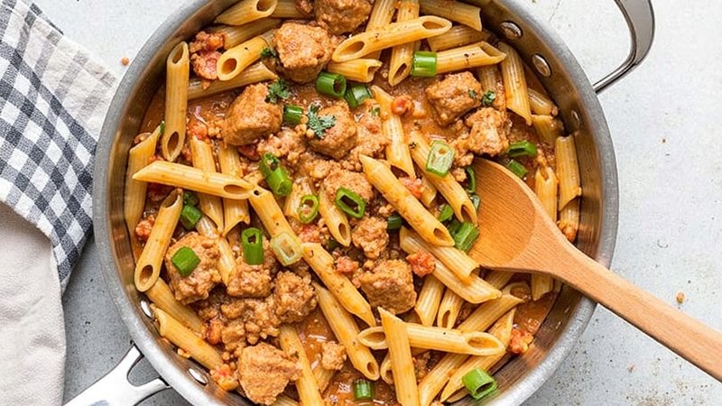 One-Pot Spicy Cajun Chicken Pasta